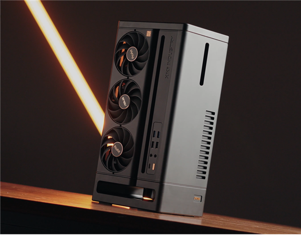 华硕主板新品亮相COMPUTEX 2024 新世纪AI竞装(图6) 华硕主板新品亮相COMPUTEX 2024 新世纪AI竞装(图6)