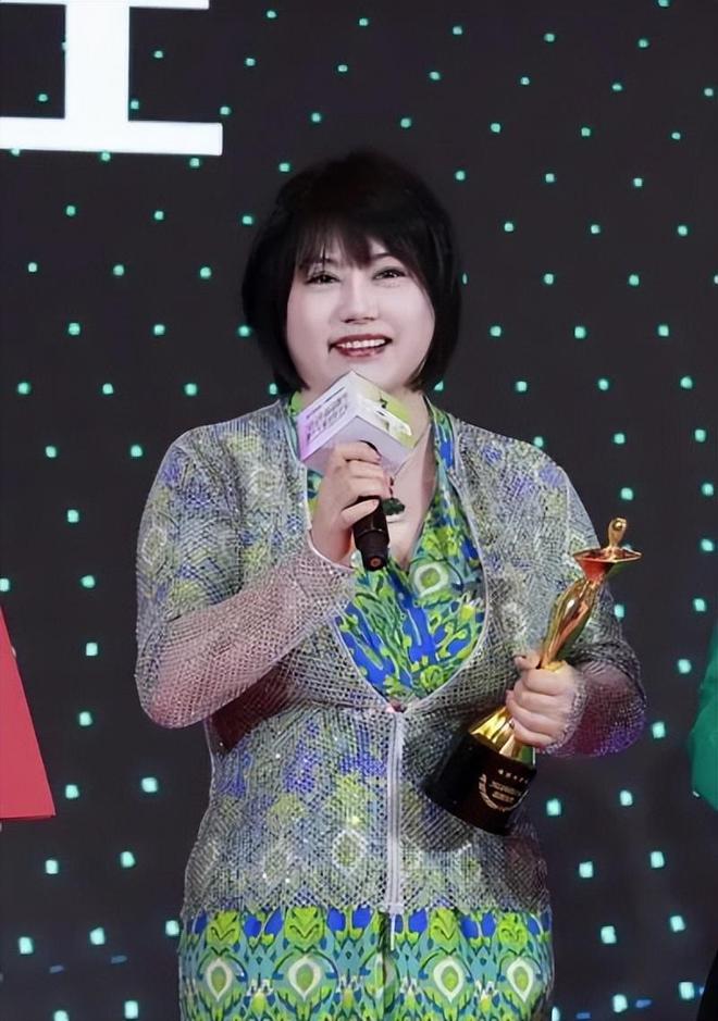 2024中国十大品牌女性 王雪莲：创新先行“丽智”标兵(图3)
